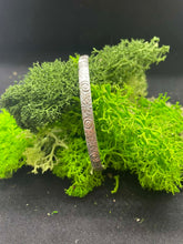 Load image into Gallery viewer, Fae Floral Bracelet