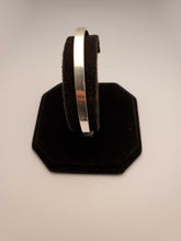 Load image into Gallery viewer, Flat Wire Cuff Bracelet